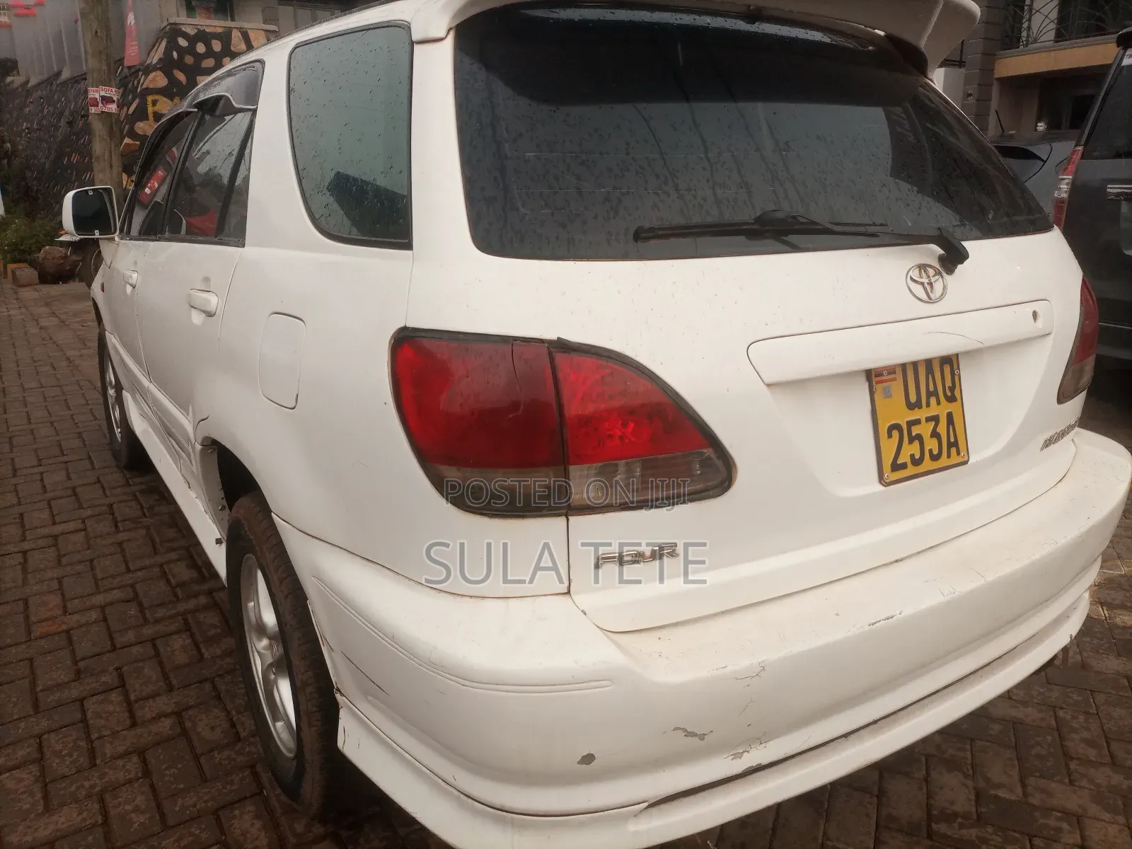 Toyota Harrier 3.0 V6 1999 White