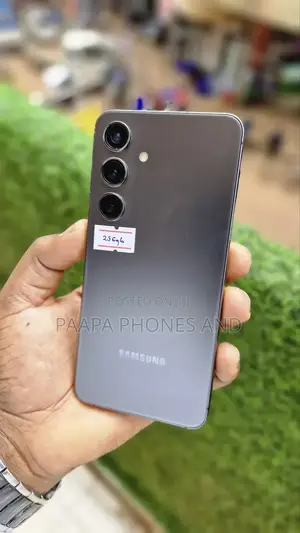 Samsung Galaxy S24 256 GB Gray