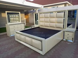 5x6 King Size Upholstery Bed on Order