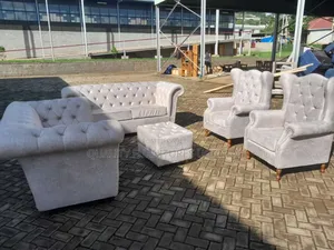7 Sitter Chesterfield Sofa Seat on Order