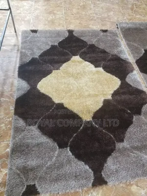 Woolen Center Carpet