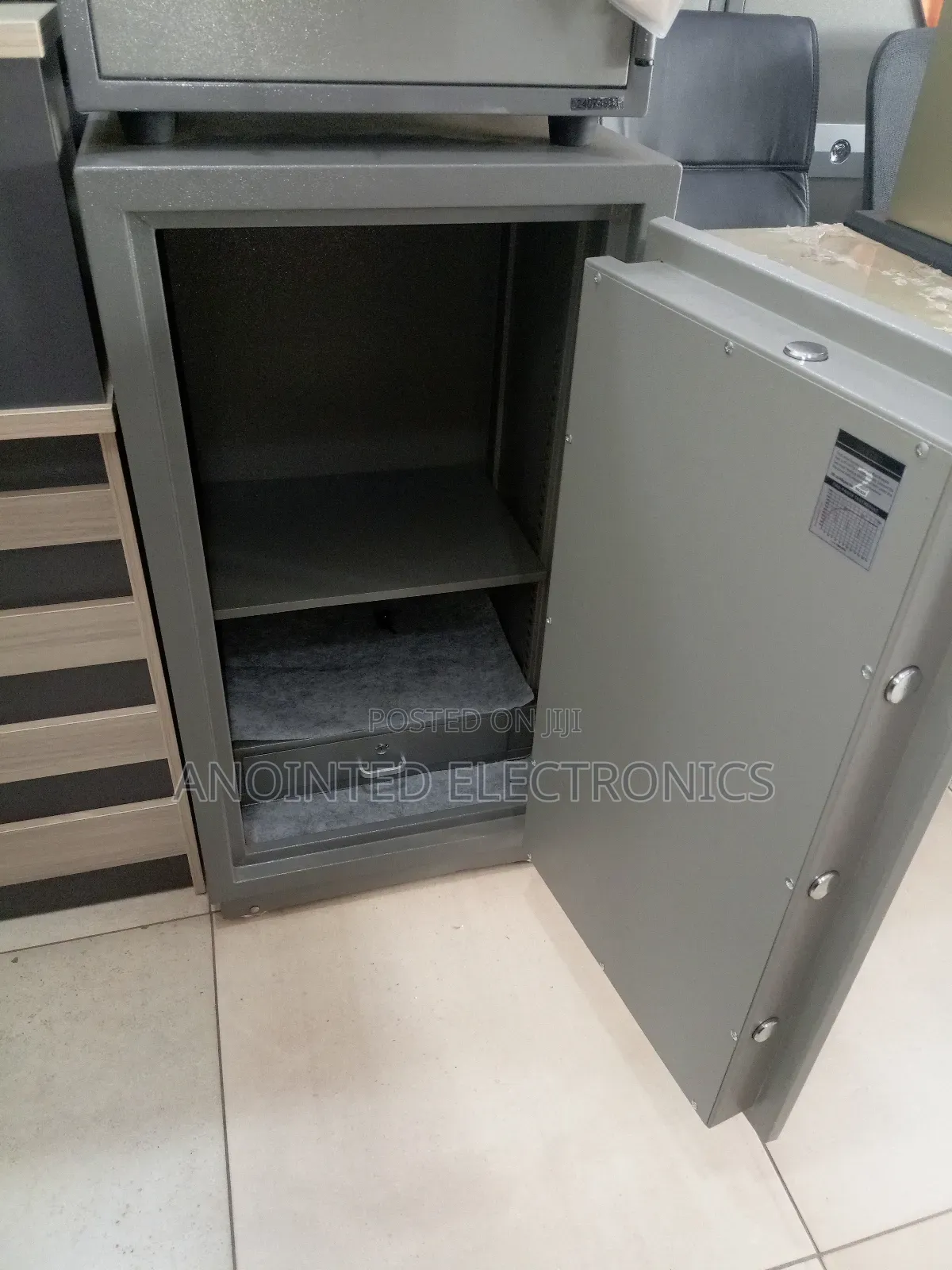 Heavyweight Safe 200kg