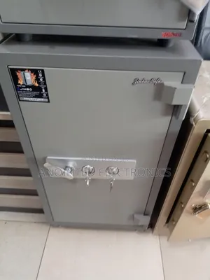 Heavyweight Safe 200kg