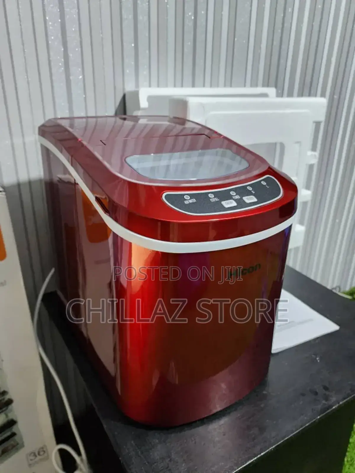 Ice Cube Machine