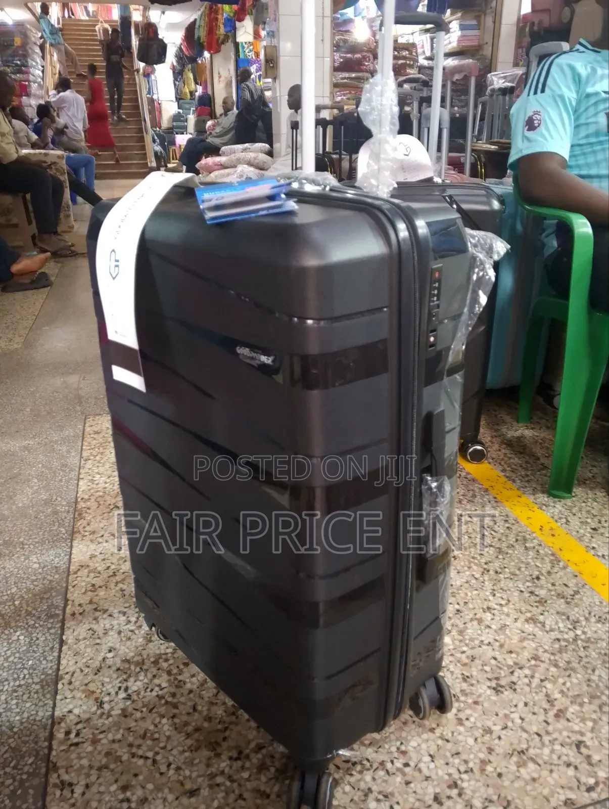 Pure Rubber Plastic Suitcases. Large. ( Black)