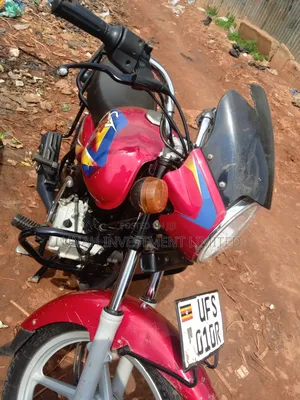 Bajaj CT 110X 2023 Red