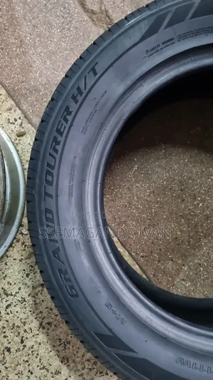 275/55r19 Grandmother Foreign Used Tyre