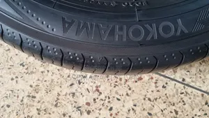 205/60r16 Yokohama Foreign Used Tyre
