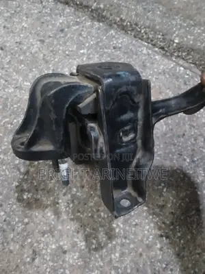 Engine Mounting for RAV4 2002 and Toyota Kluger