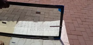 Toyota Landcruiser Hardtop Windshield/ Windscreen