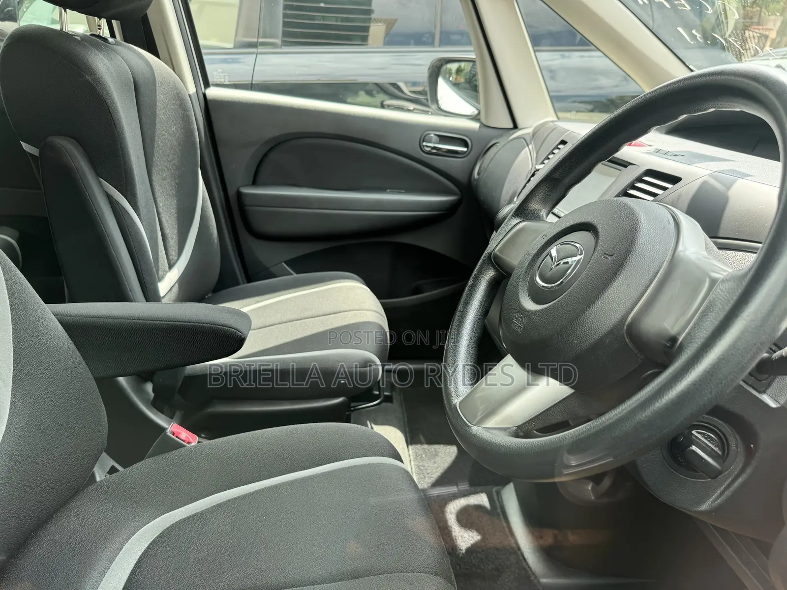 Mazda Biante 2010 White