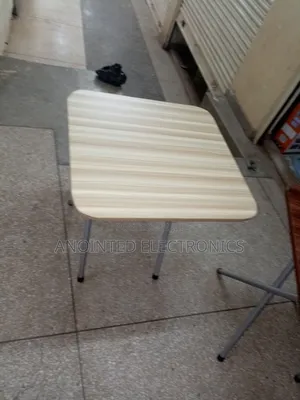 Foldable Reading Table