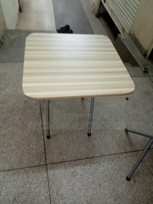 Foldable Reading Table