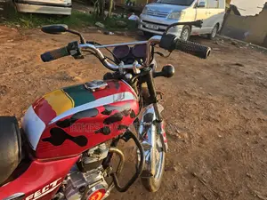 Boss Hoss BH3 2023 Red