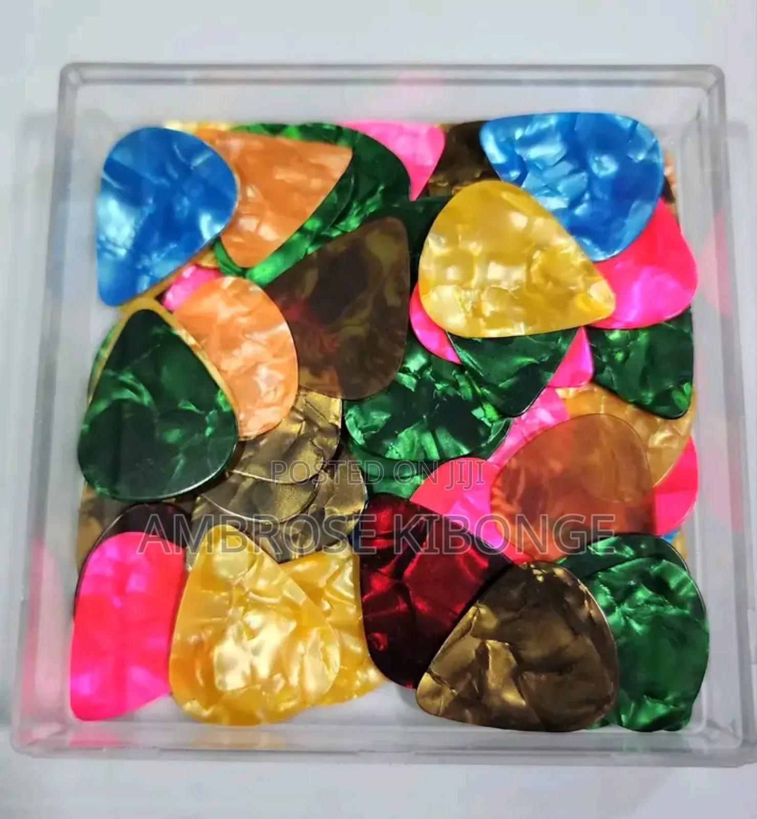 Brand New Portable Guitar Picks
