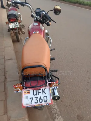 Bajaj Boxer 100 2023 Red