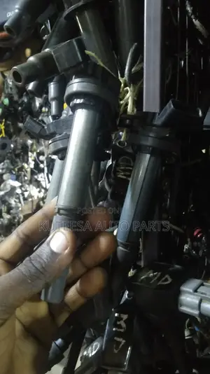 Photo - Engine Coil for Toyota Noah 2007,2008 Model