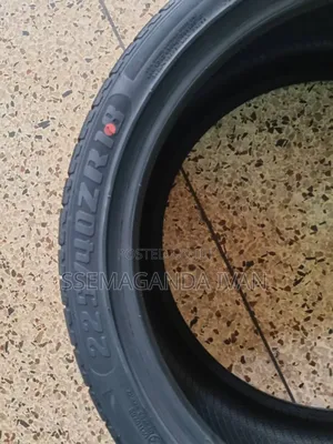 225/40r18 Rxmotion