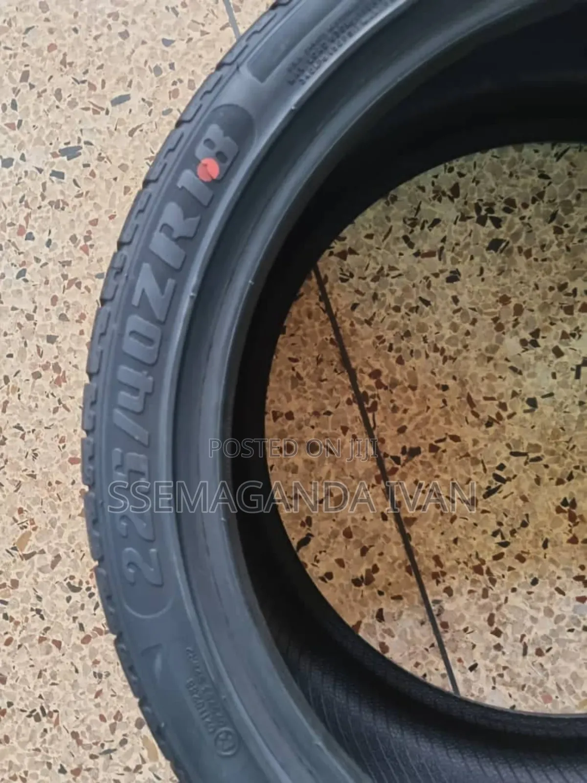 225/40r18 Rxmotion