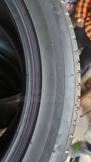 265/45r20 Bridgestone Foreign Used Tyres