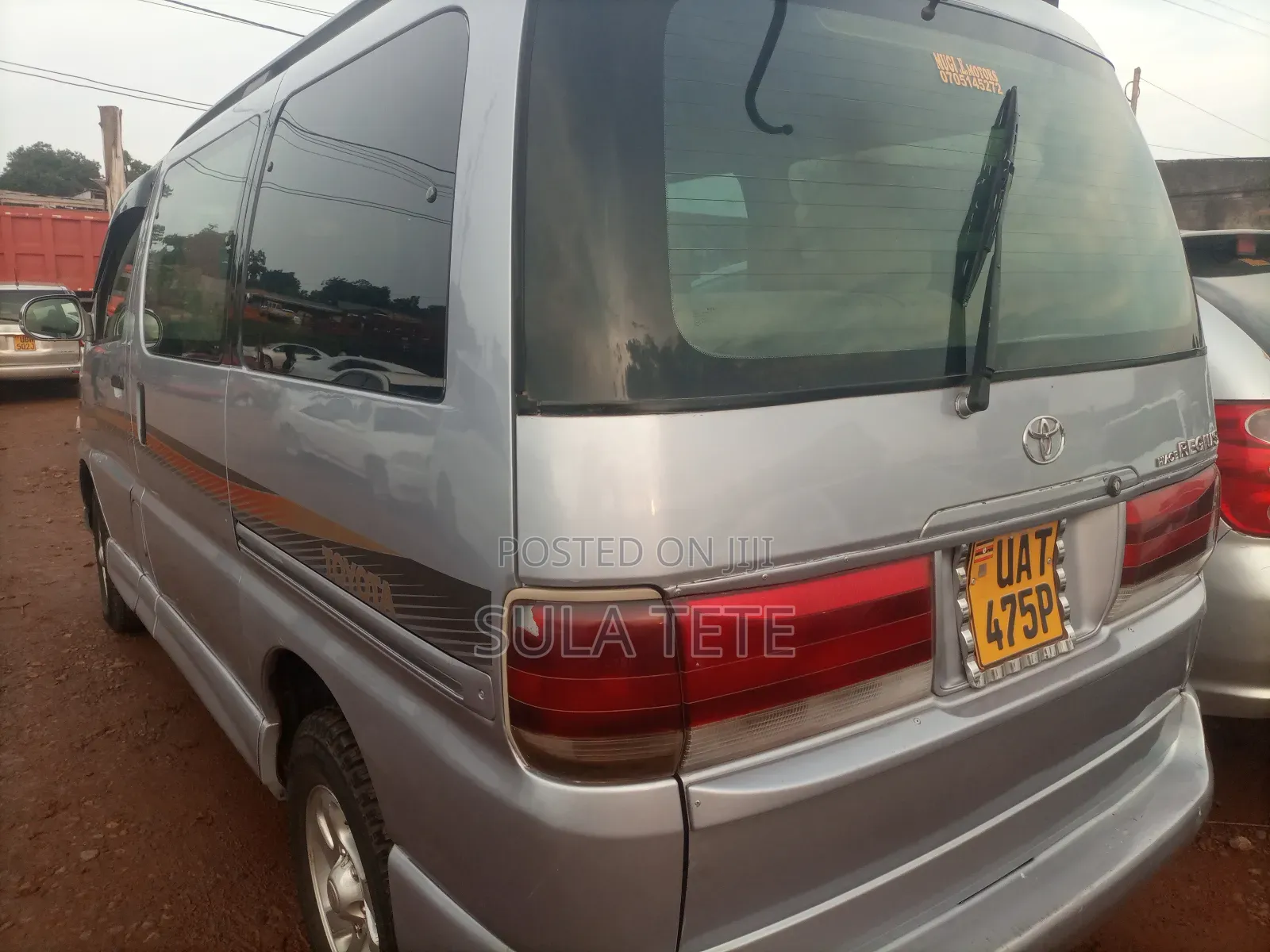 Toyota Regius 1999 Silver