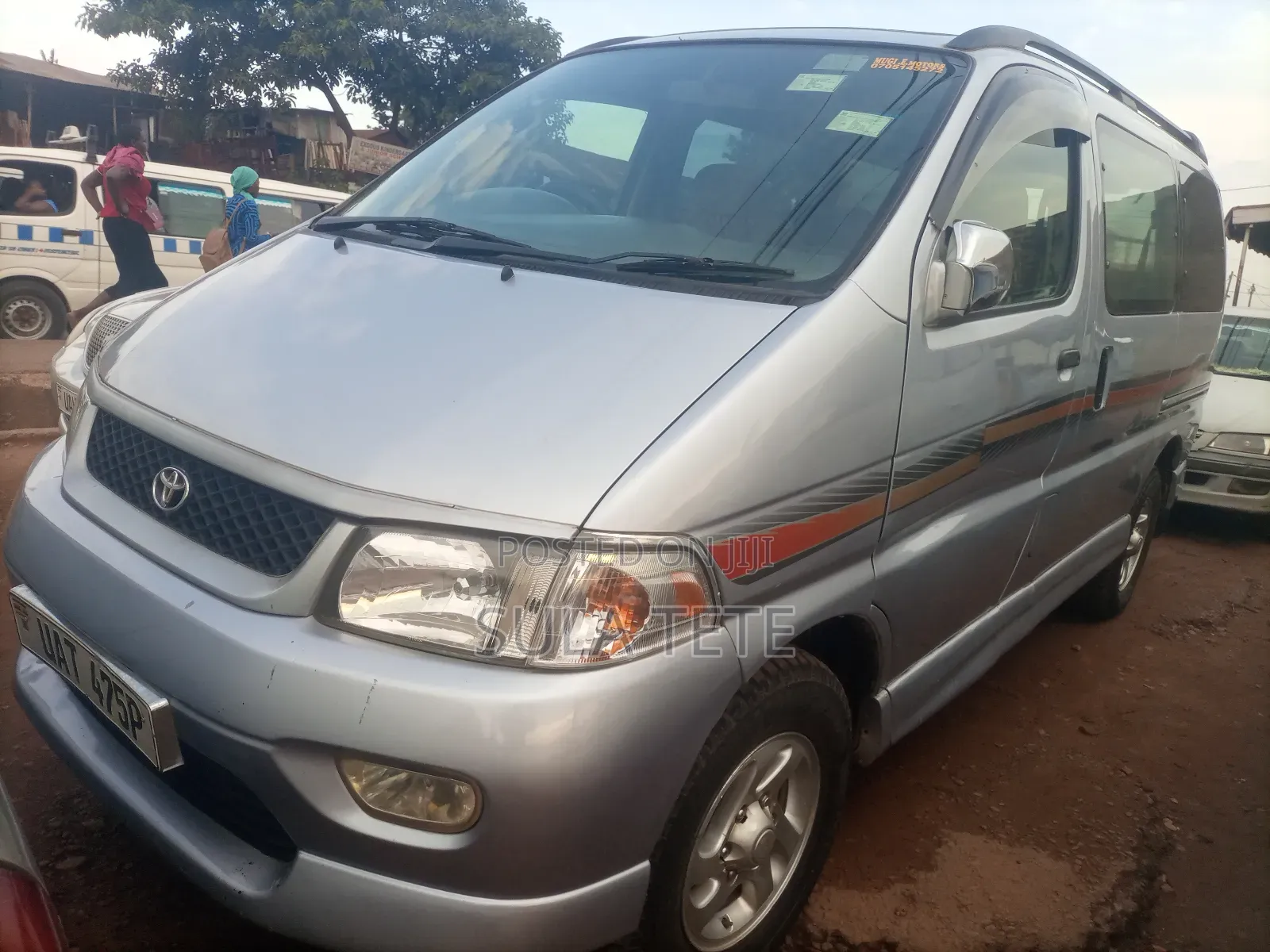 Toyota Regius 1999 Silver