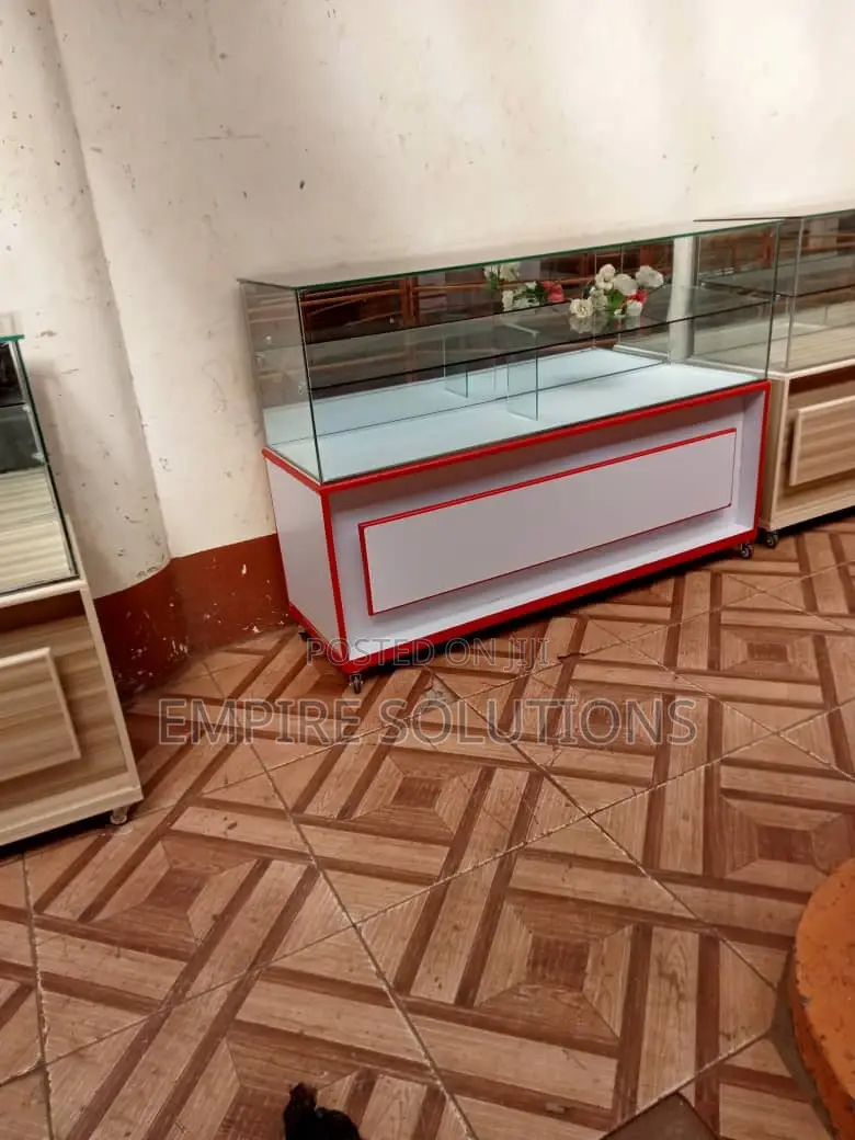 Glass Counter 5ft