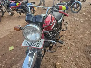 Hero Hunter 125 2023 Red