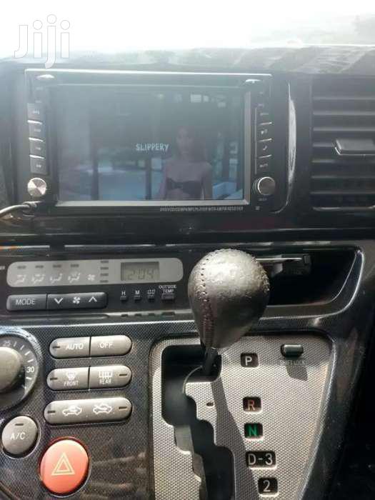 Toyota Wish Car Radio