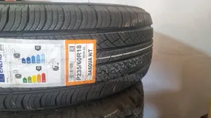 235/60r18 Boto
