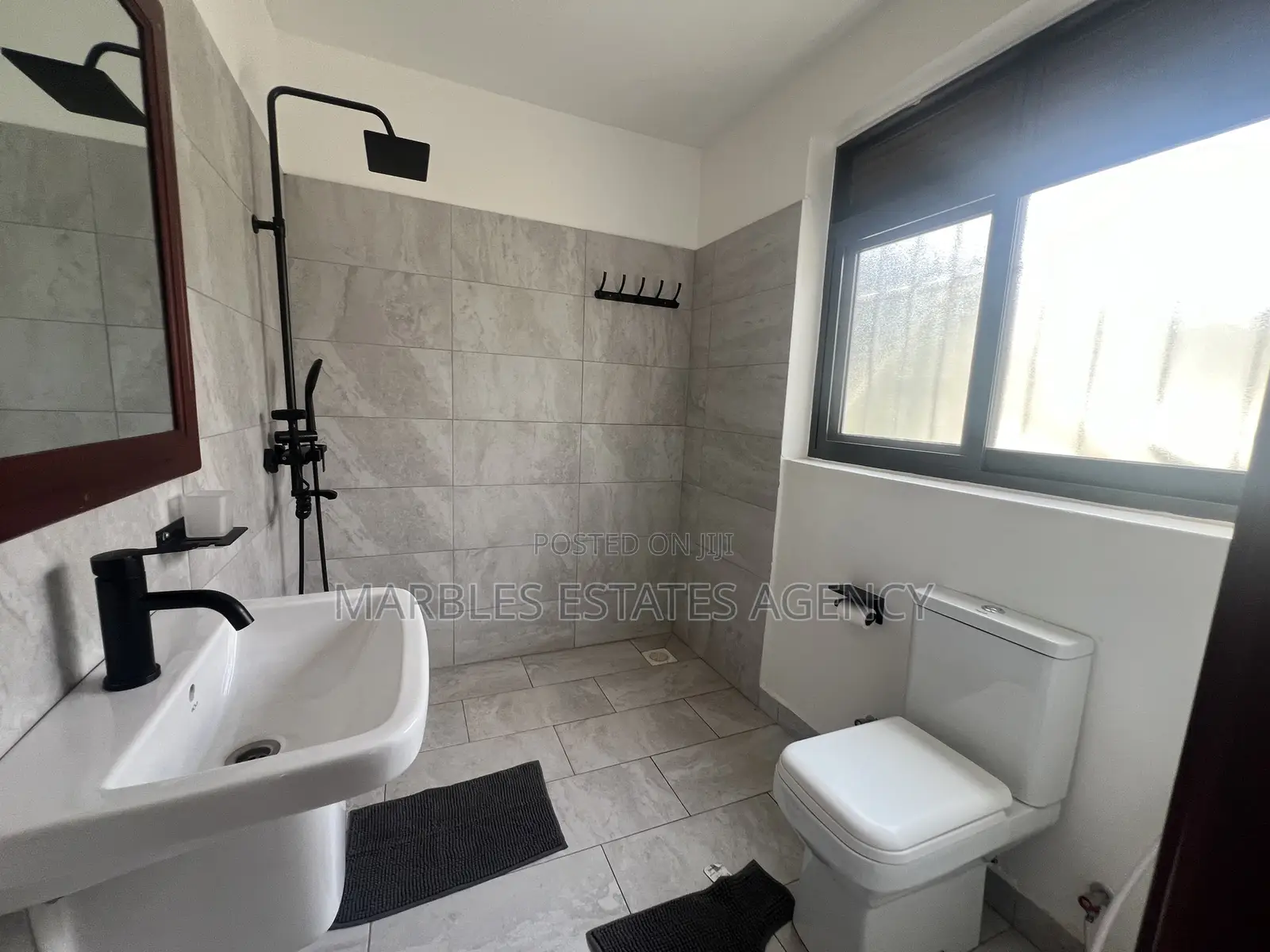 Furnished 3bdrm Duplex in Kololo, Central Division for rent