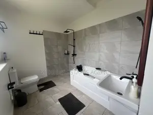Furnished 3bdrm Duplex in Kololo, Central Division for rent