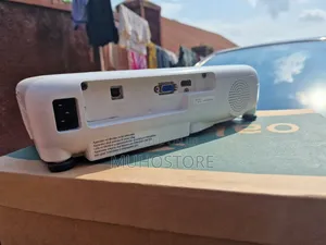 Epson Projector Eb E01