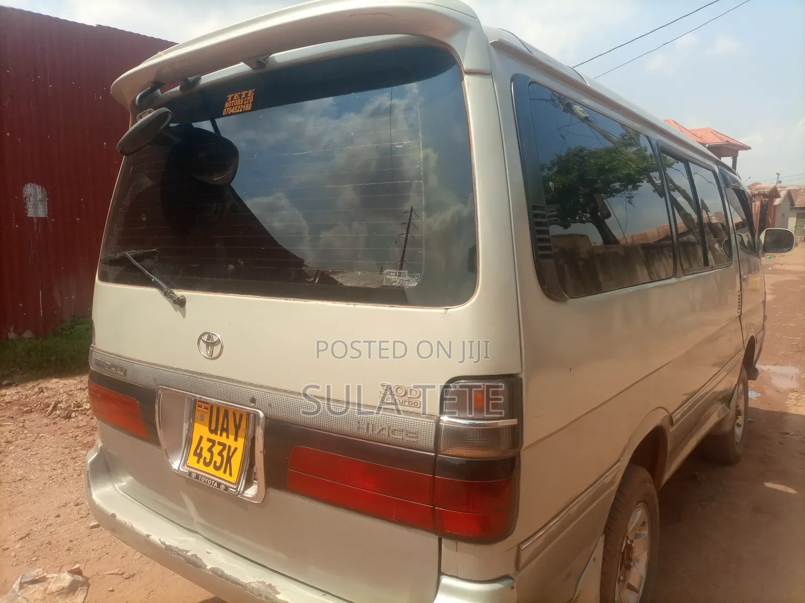 Toyota HiAce 1998 Grey