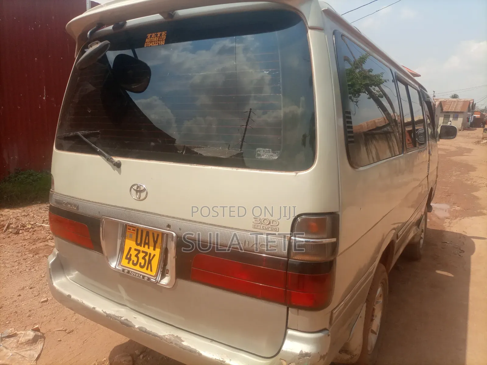 Toyota HiAce 1998 Grey