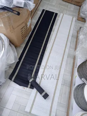 8 Seater Table Runner