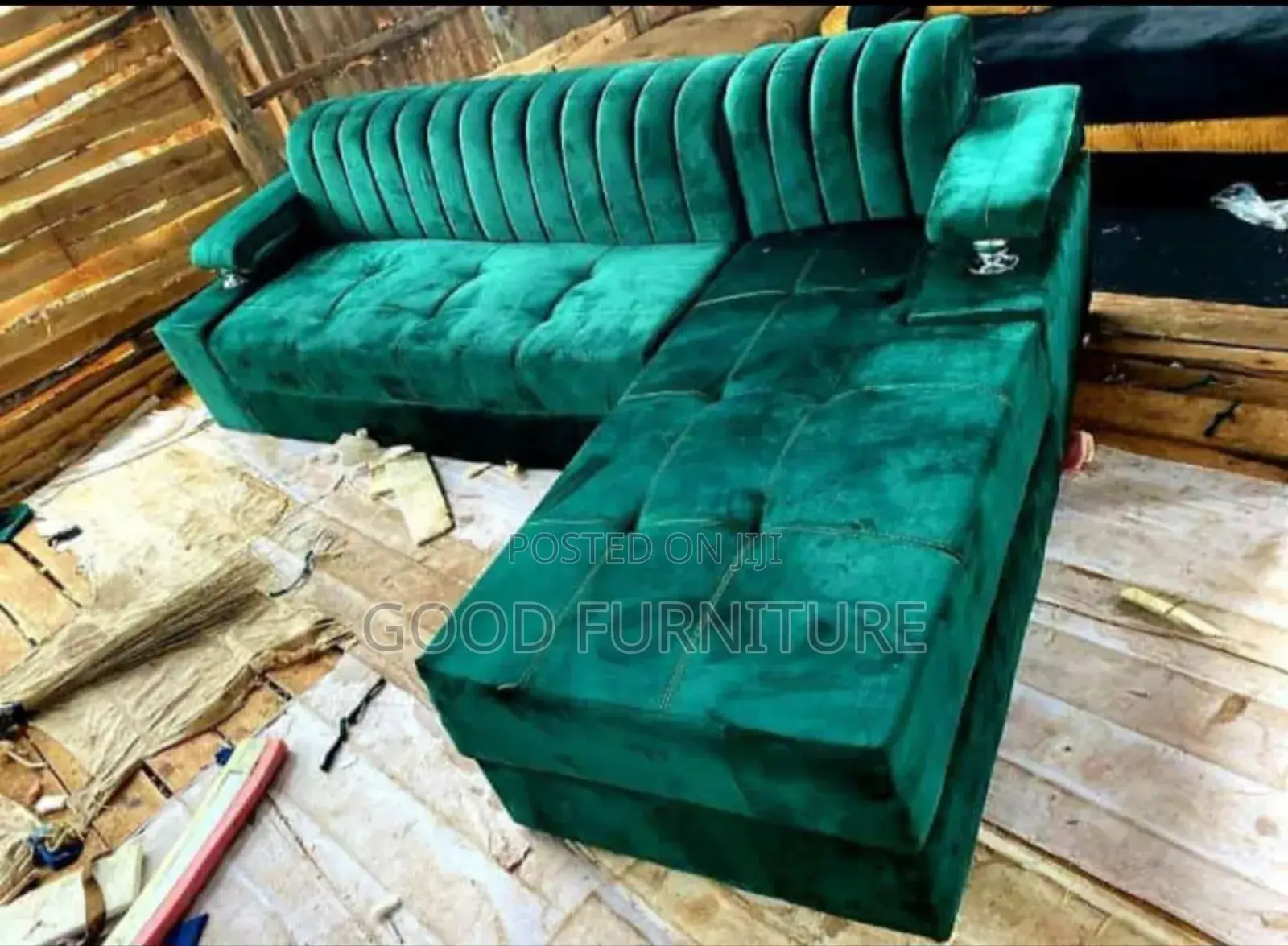 Stunning L Sofa Set