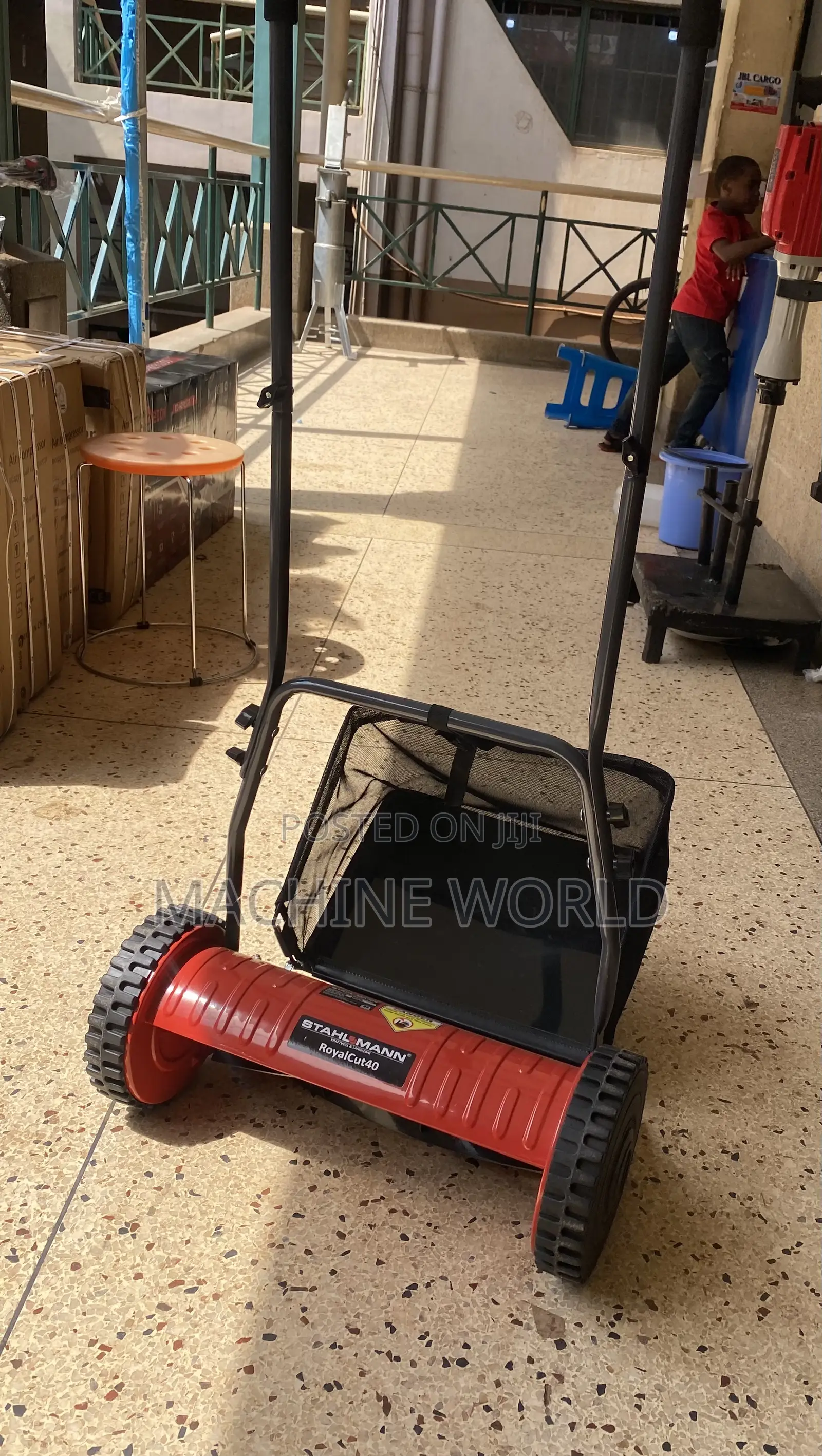Stahl Man Manual Mower /Pushable Grass Cutter