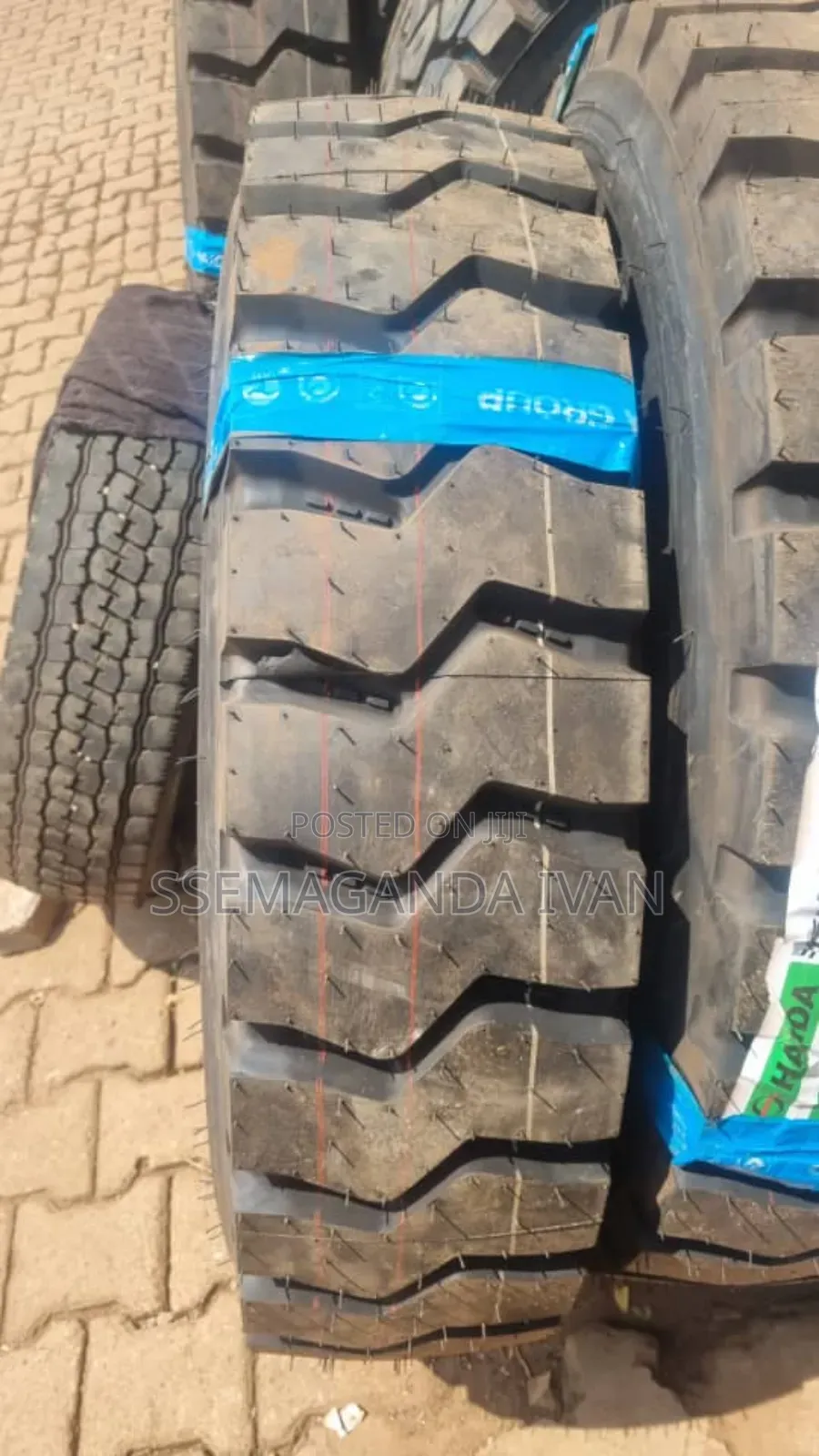 1000r20 Mudgrip