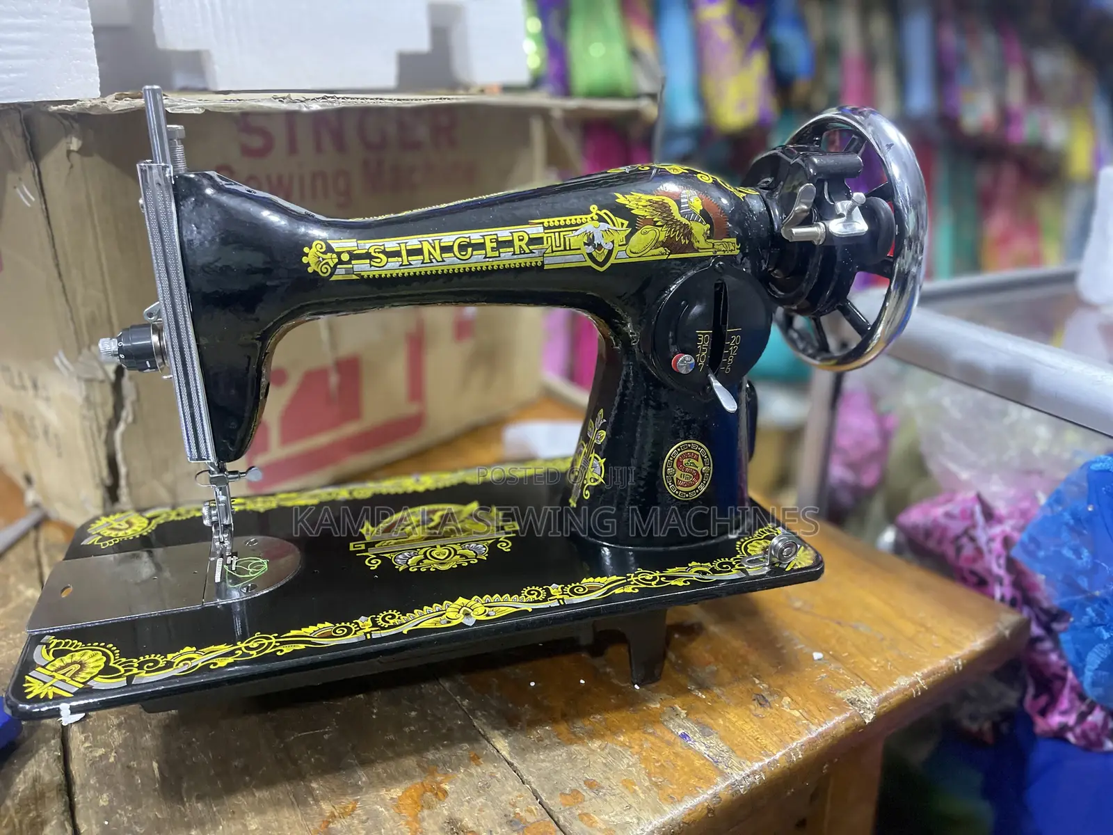 New Original Singer-01 Sewing Machine With the Stand