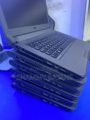 Laptop Dell Latitude E3350 4GB Intel Core I5 HDD 500GB
