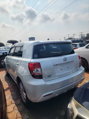 Toyota IST 2010 White