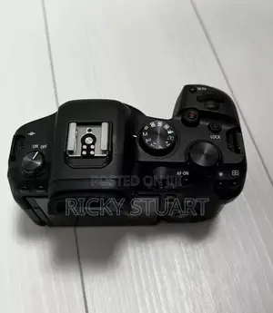 Canon R6 Body Only