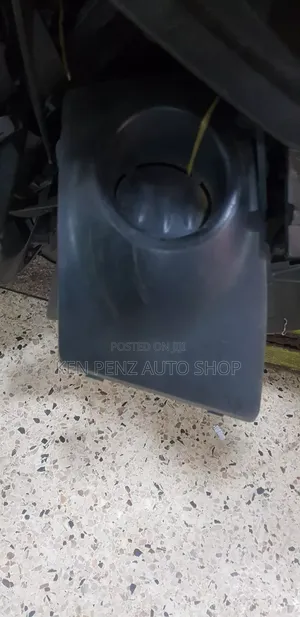 Mitsubishi L200 Bumper Cover