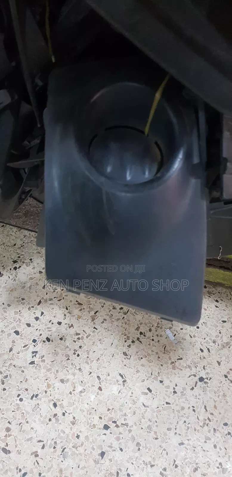 Mitsubishi L200 Bumper Cover