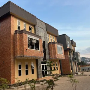 6bdrm Block of Flats in Bunga Heights, Central Division for sale