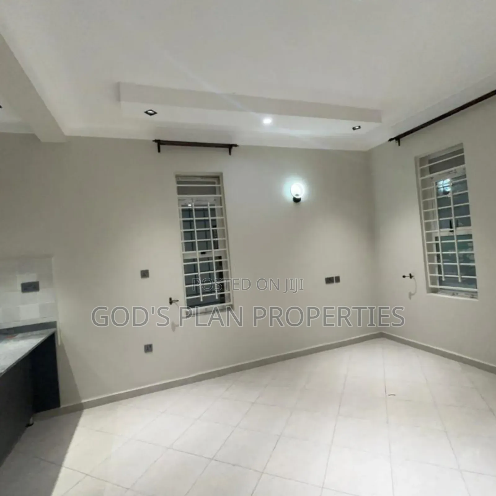 6bdrm Block of Flats in Bunga Heights, Central Division for sale