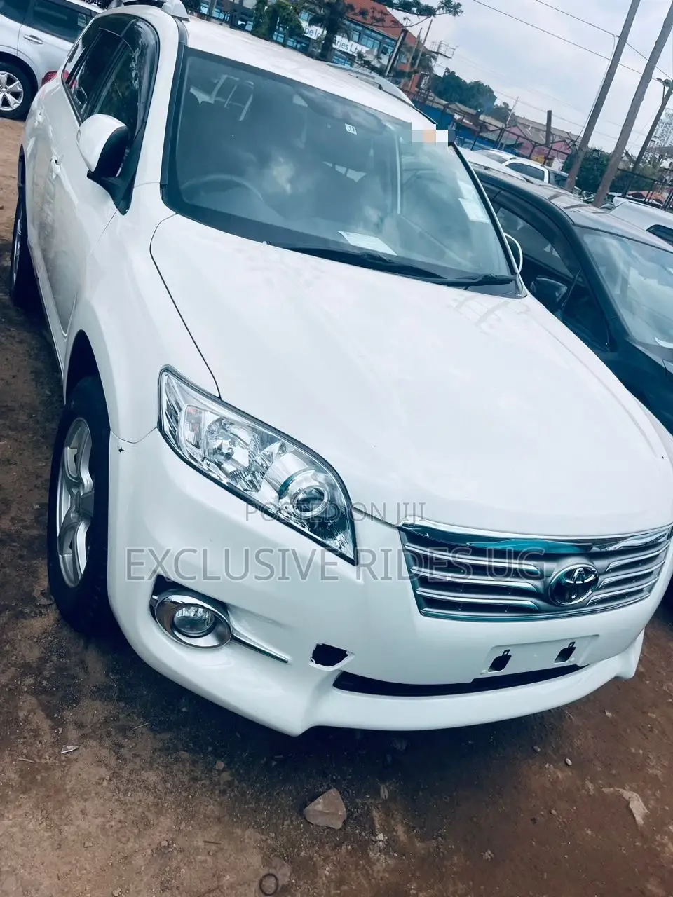 Toyota Vanguard 2011 Off white
