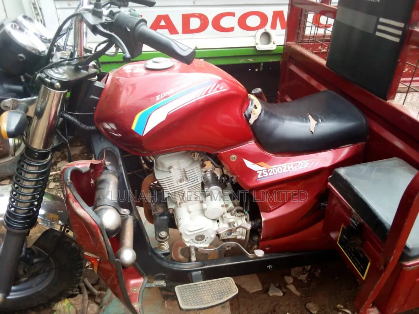 Tricycle 2023 Red
