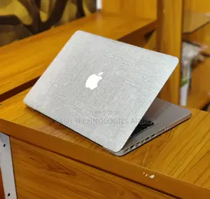 New Laptop Apple MacBook 2012 8GB Intel Core i5 HDD 500GB